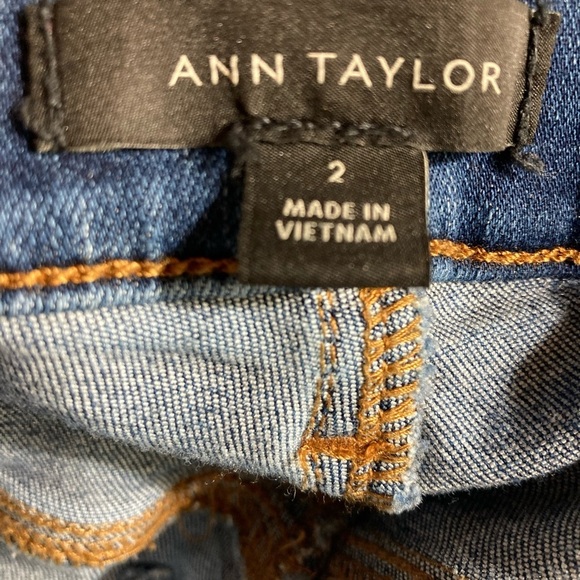 Ann Taylor Skinny Jeans - Picture 3 of 5